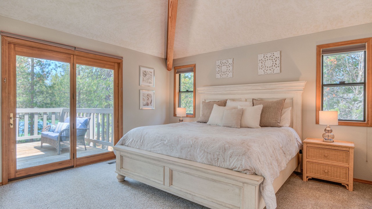 Photo of Bedroom in Sunriver