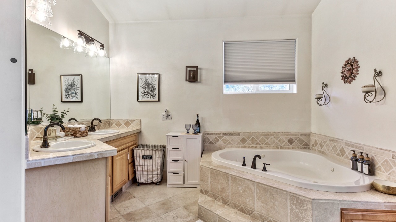 Photo of Bedroom in Tahoe Keys