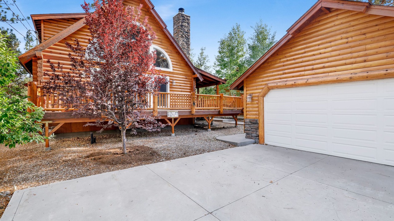 Photo of Outdoor in Moonridge