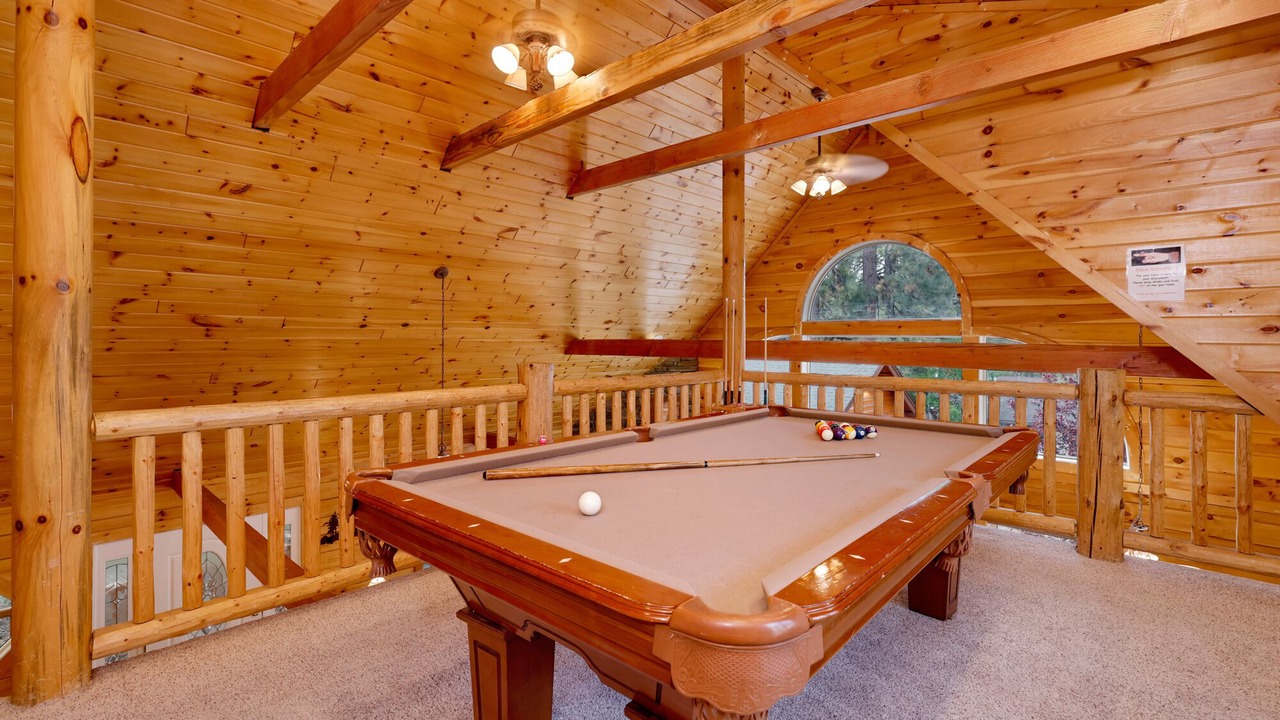 Photo of Bedroom in Moonridge