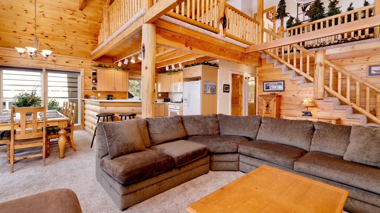 Photo of Livingroom in Moonridge