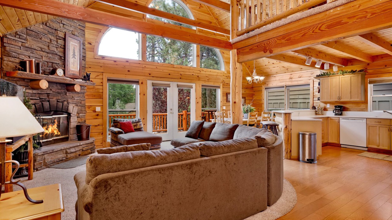 Photo of Livingroom in Moonridge