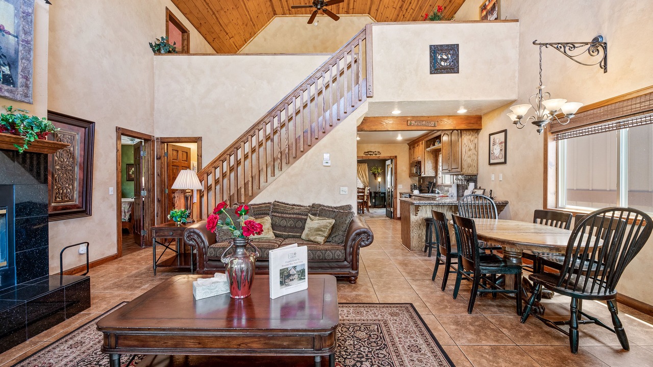 Photo of Livingroom in Boulder Bay