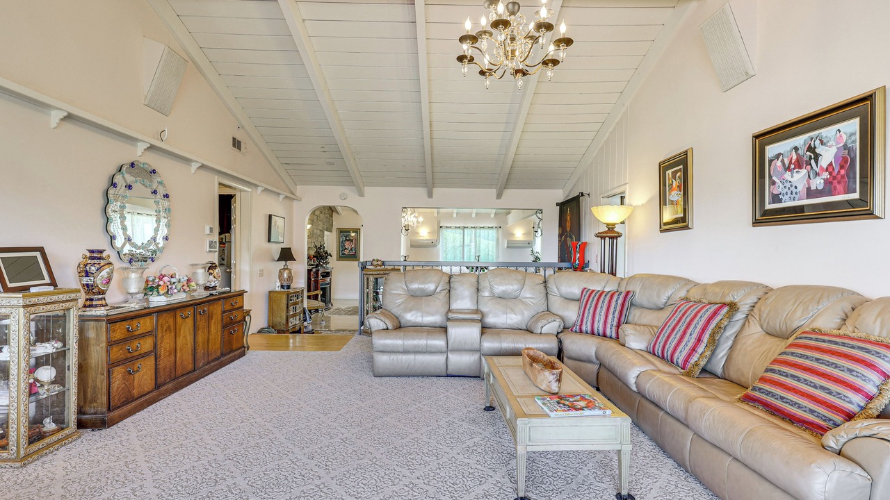Photo of Bedroom in Valley Center