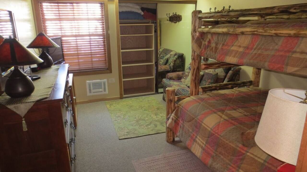 Photo of Bedroom in Mammoth Lakes