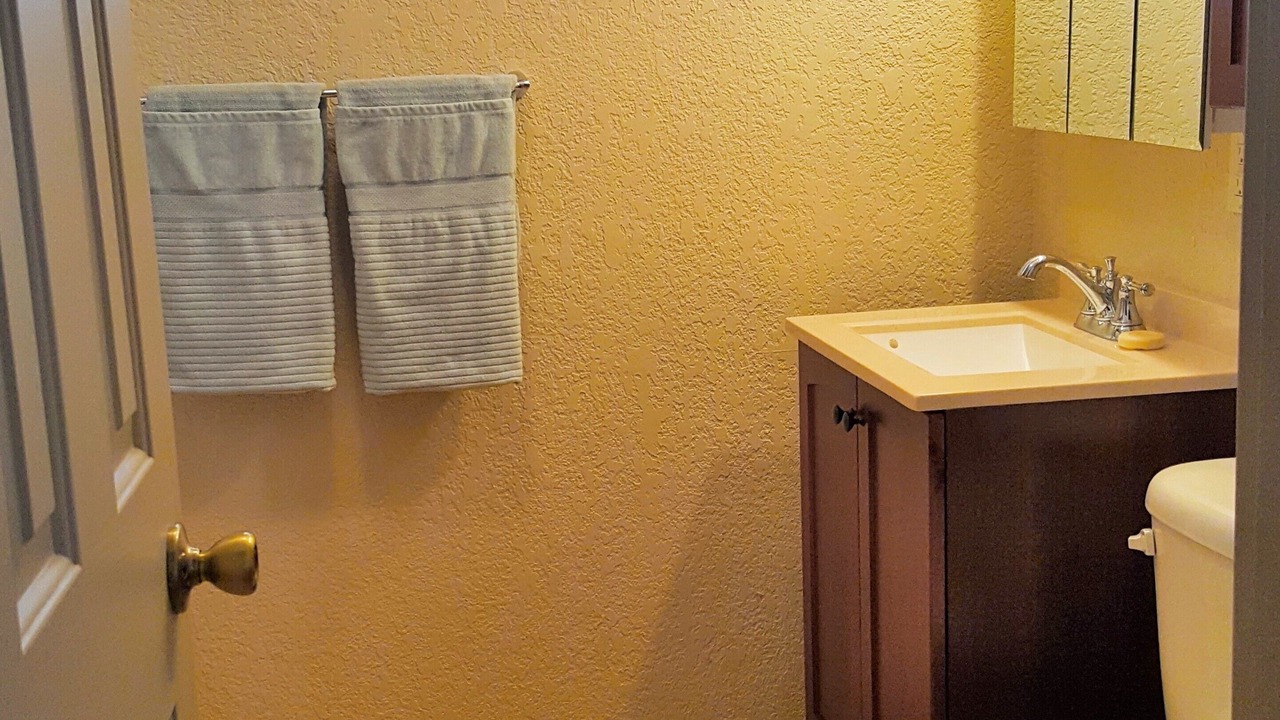 Photo of Bathroom in Cottonwood