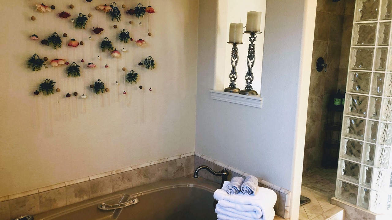 Photo of Bathroom in Lake Redding