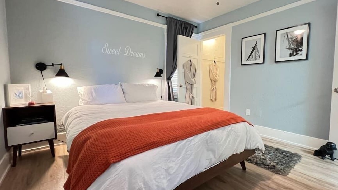 Photo of Bedroom in Vallejo