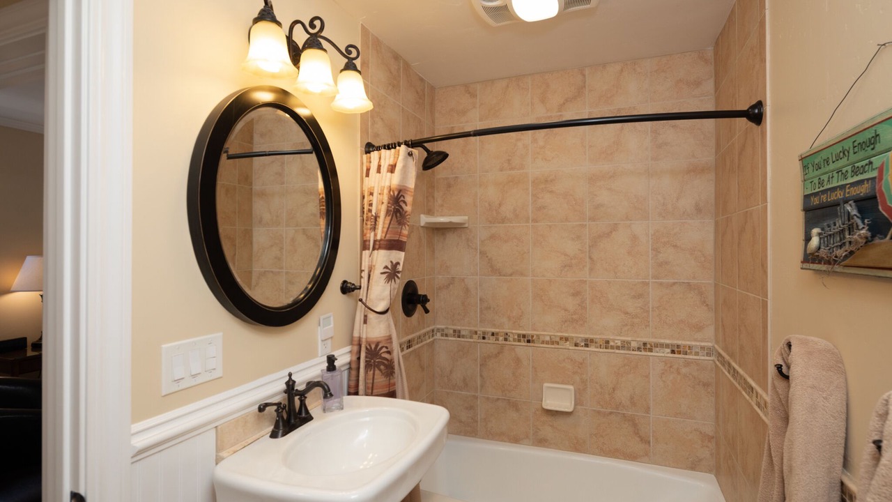 Photo of Bathroom in Cayucos