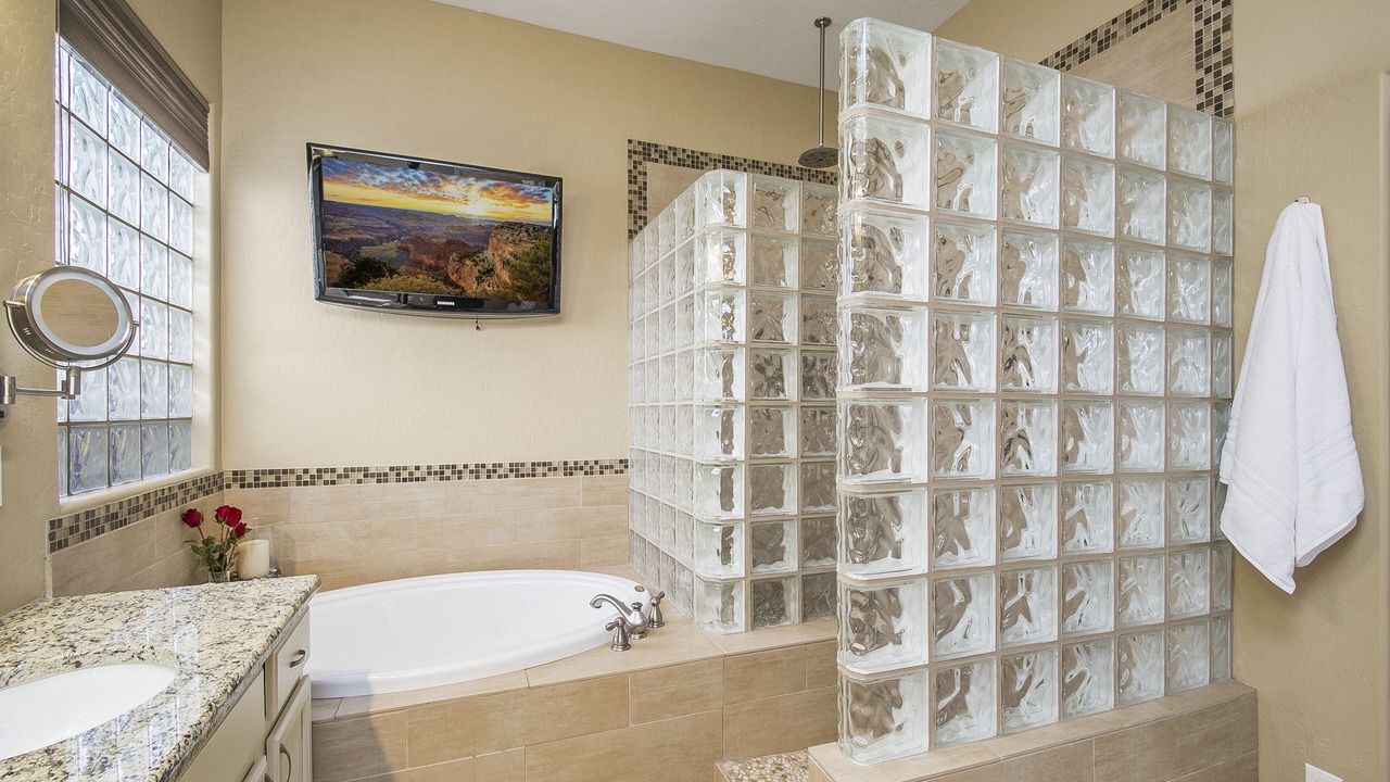 Photo of Bathroom in Arabian Views