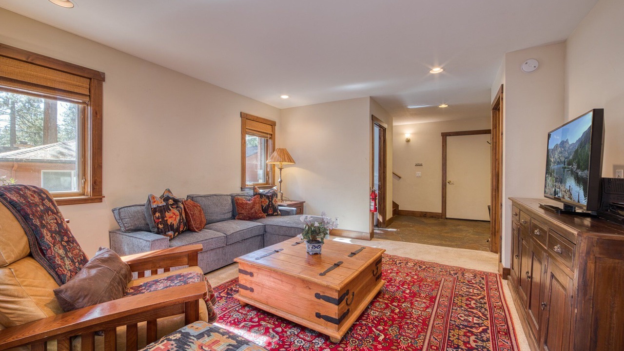 Photo of Livingroom in Tahoe Vista