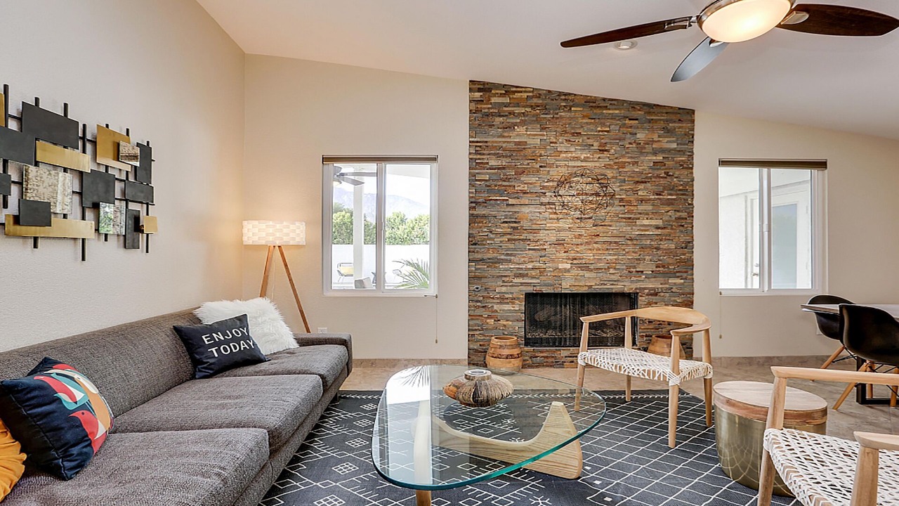 Photo of Livingroom in Palm Springs