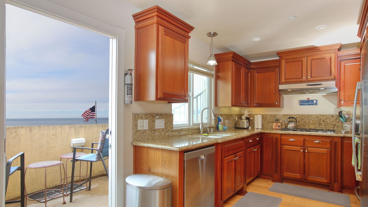 Photo of Kitchen in Downtown