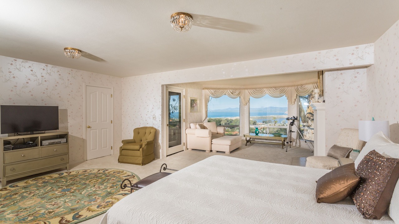 Photo of Bedroom in Baywood-Los Osos