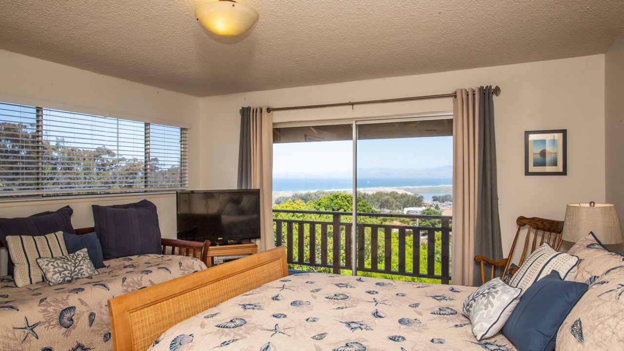 Photo of Bedroom in Baywood-Los Osos