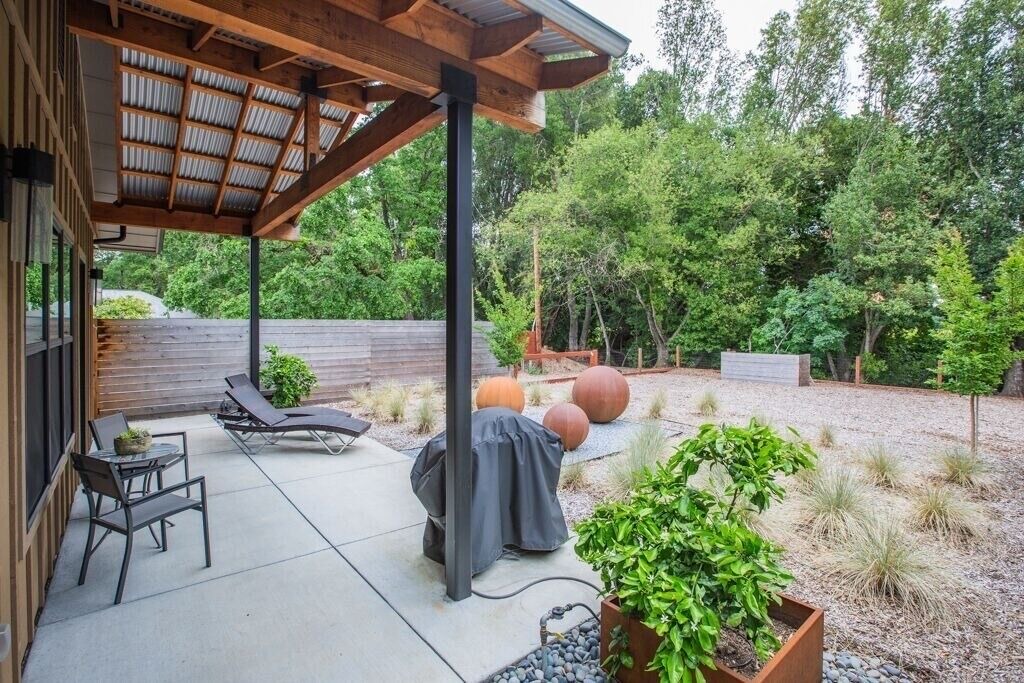 Photo of Patio Balcony in Eldridge