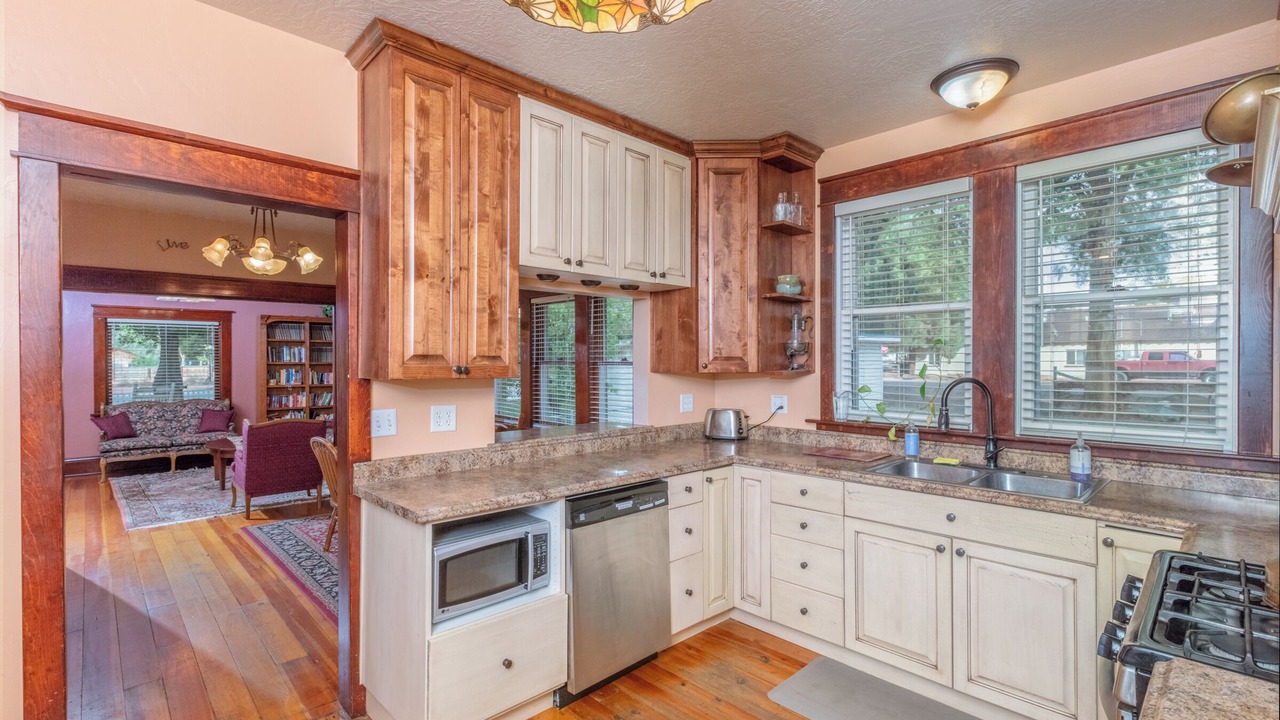 Photo of Kitchen in Fredonia