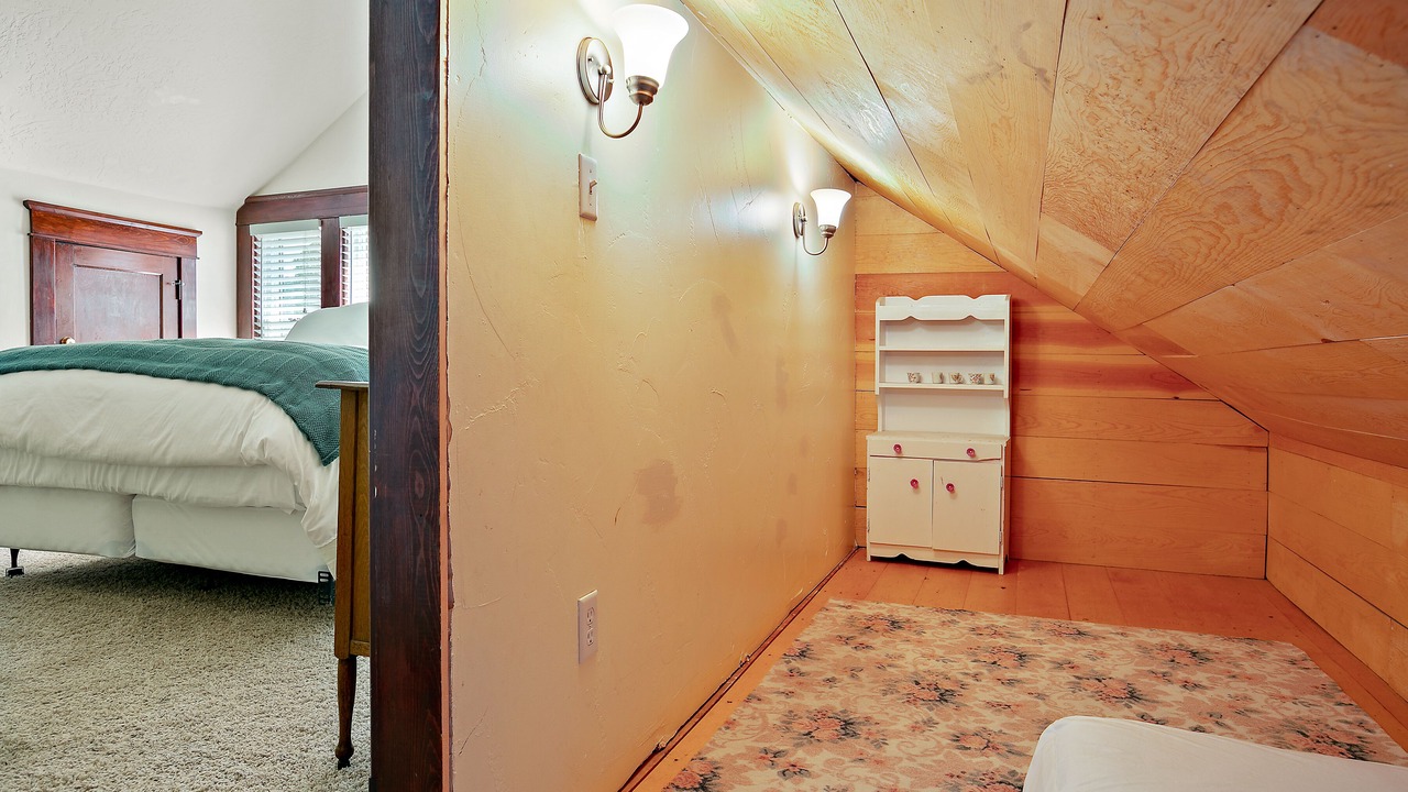 Photo of Bedroom in Fredonia