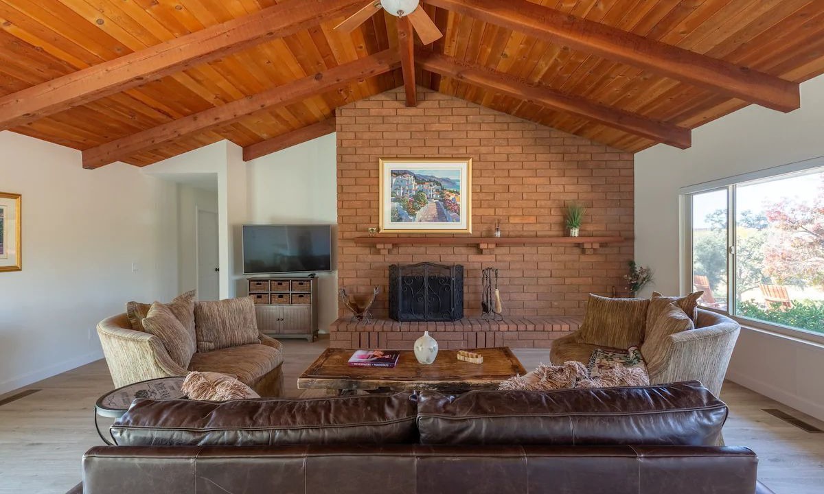 Photo of Livingroom in Paso Robles