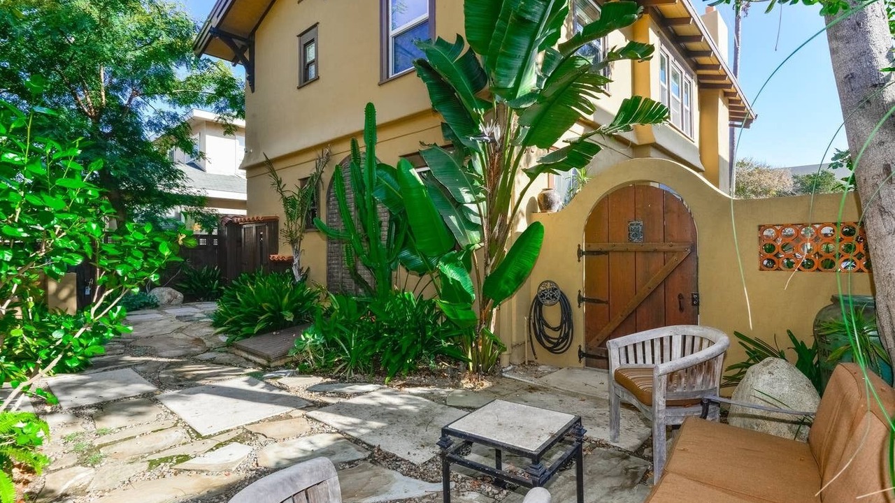 Photo of Patio Balcony in Park West