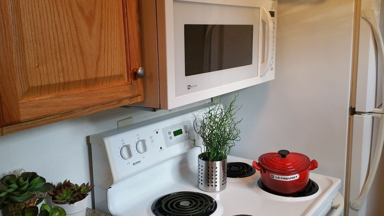 Photo of Kitchen in Downtown Klamath Falls