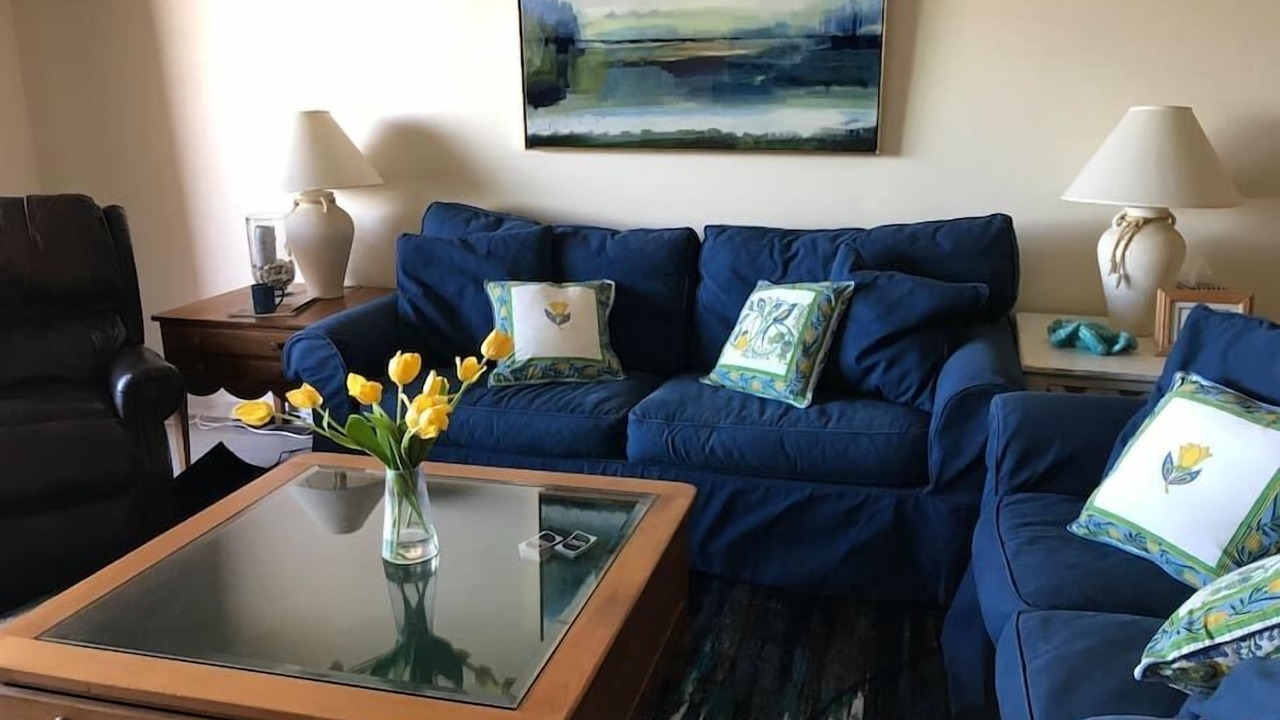 Photo of Livingroom in Downtown