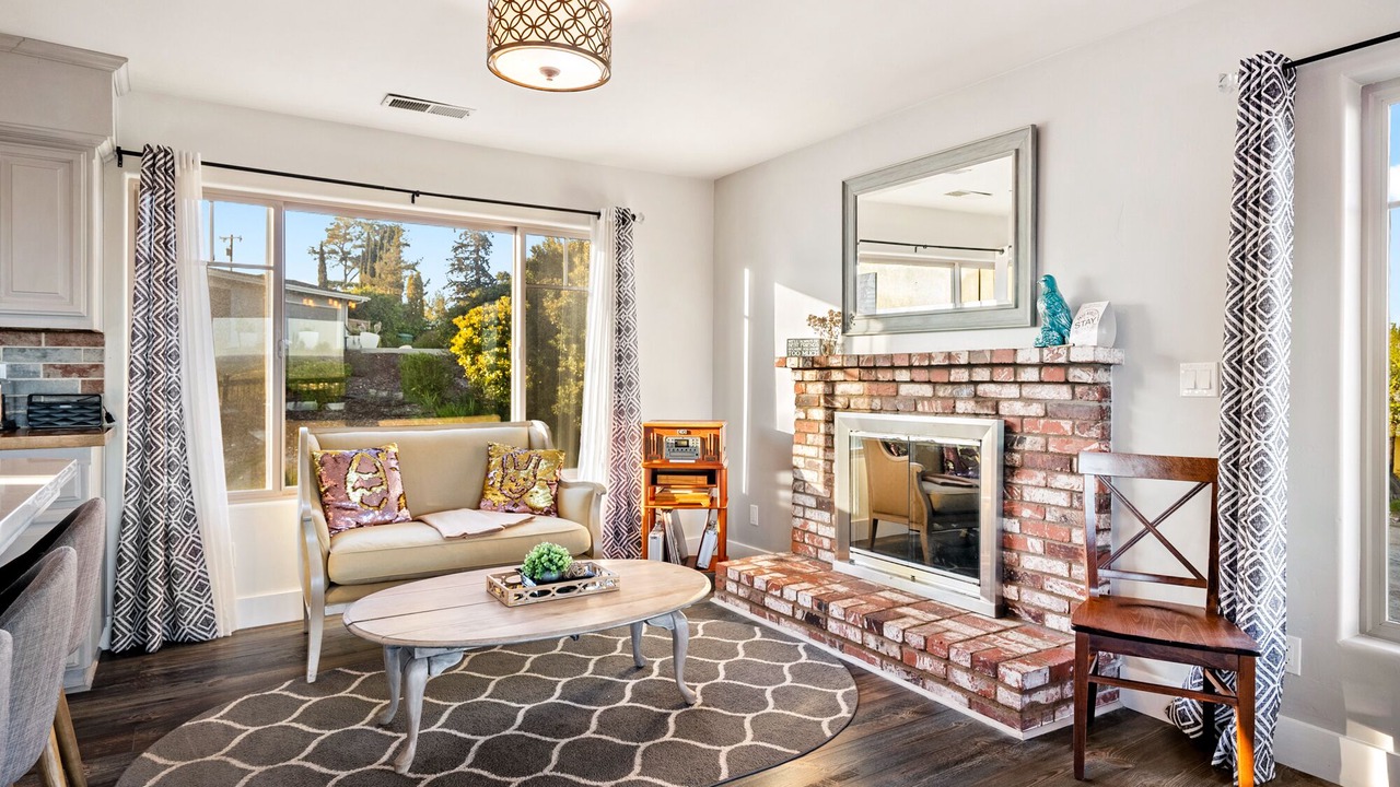Photo of Livingroom in Paso Robles