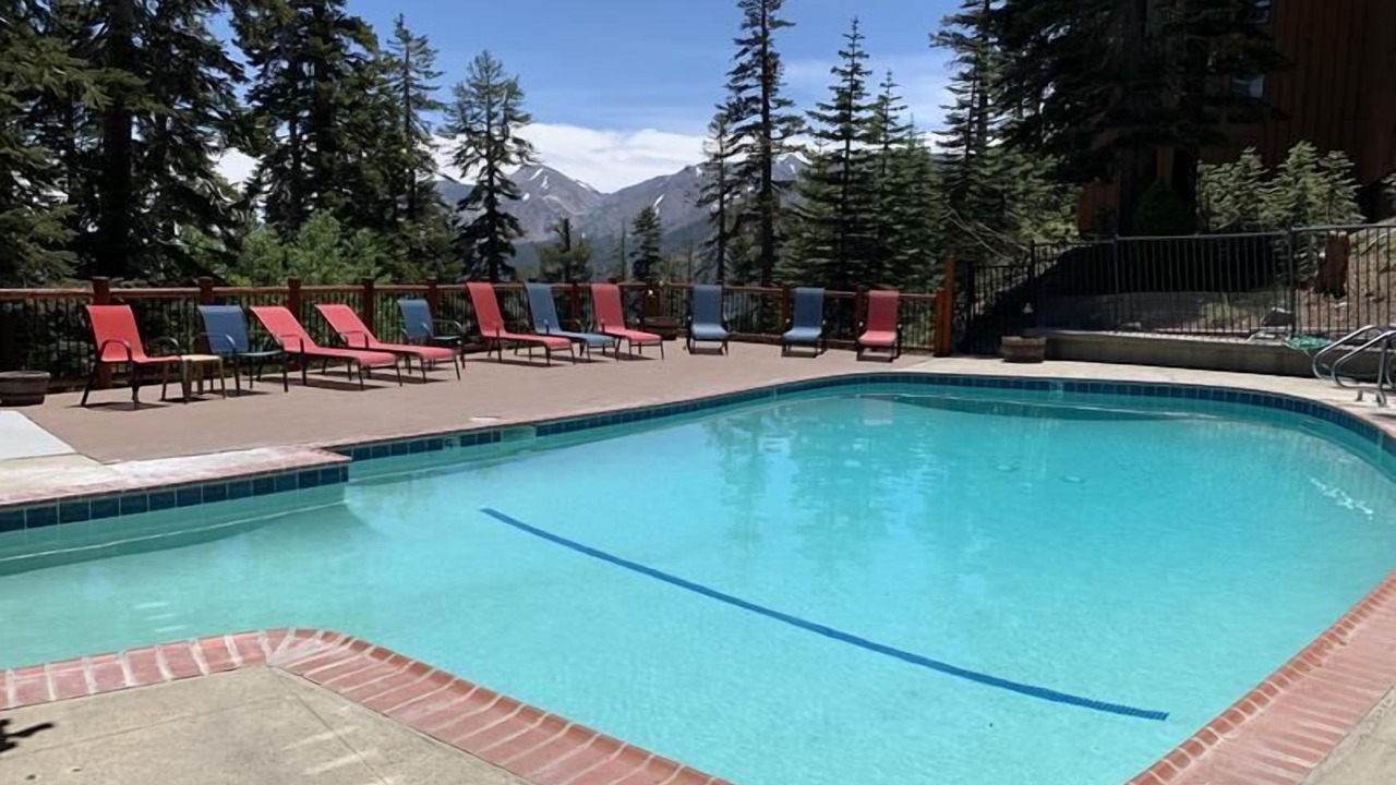 Photo of Others in Mammoth Lakes