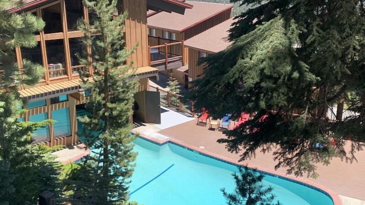 Photo of Outdoor in Mammoth Lakes