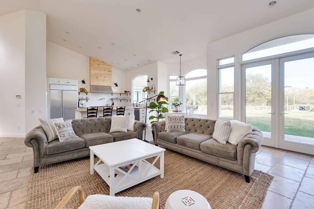 Photo of Livingroom in San Luis Obispo