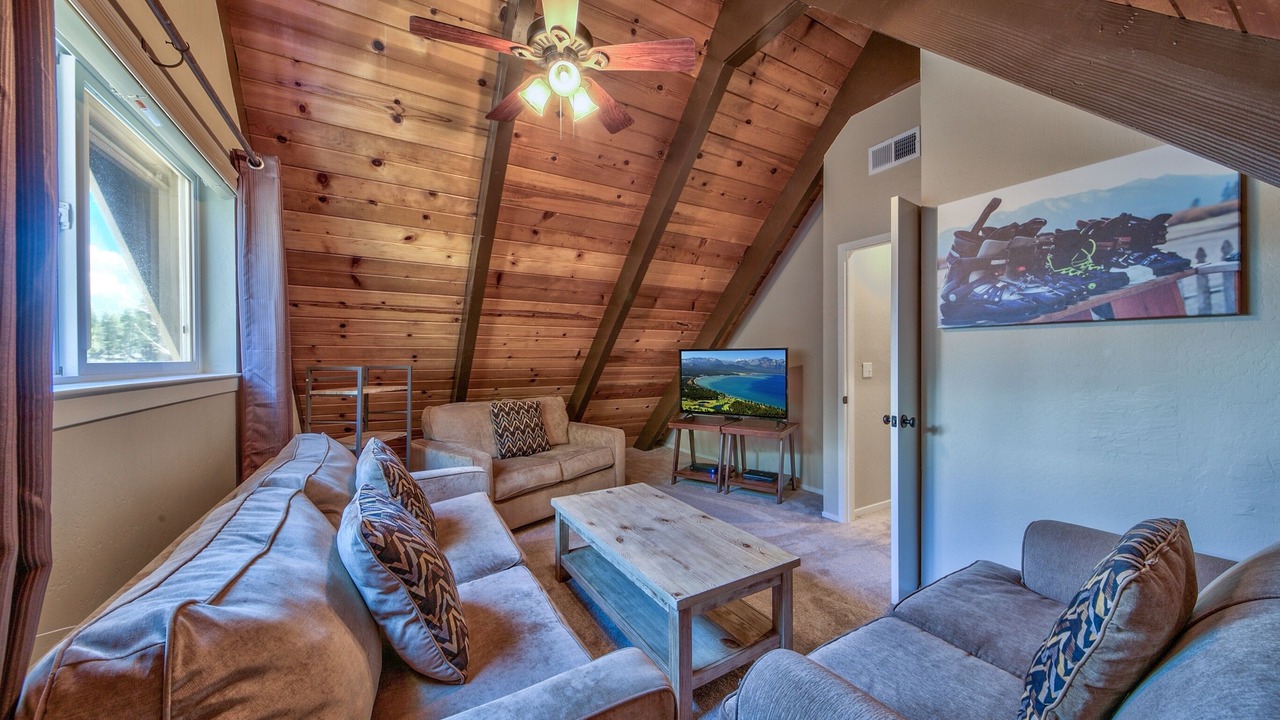 Photo of Bedroom in Al Tahoe