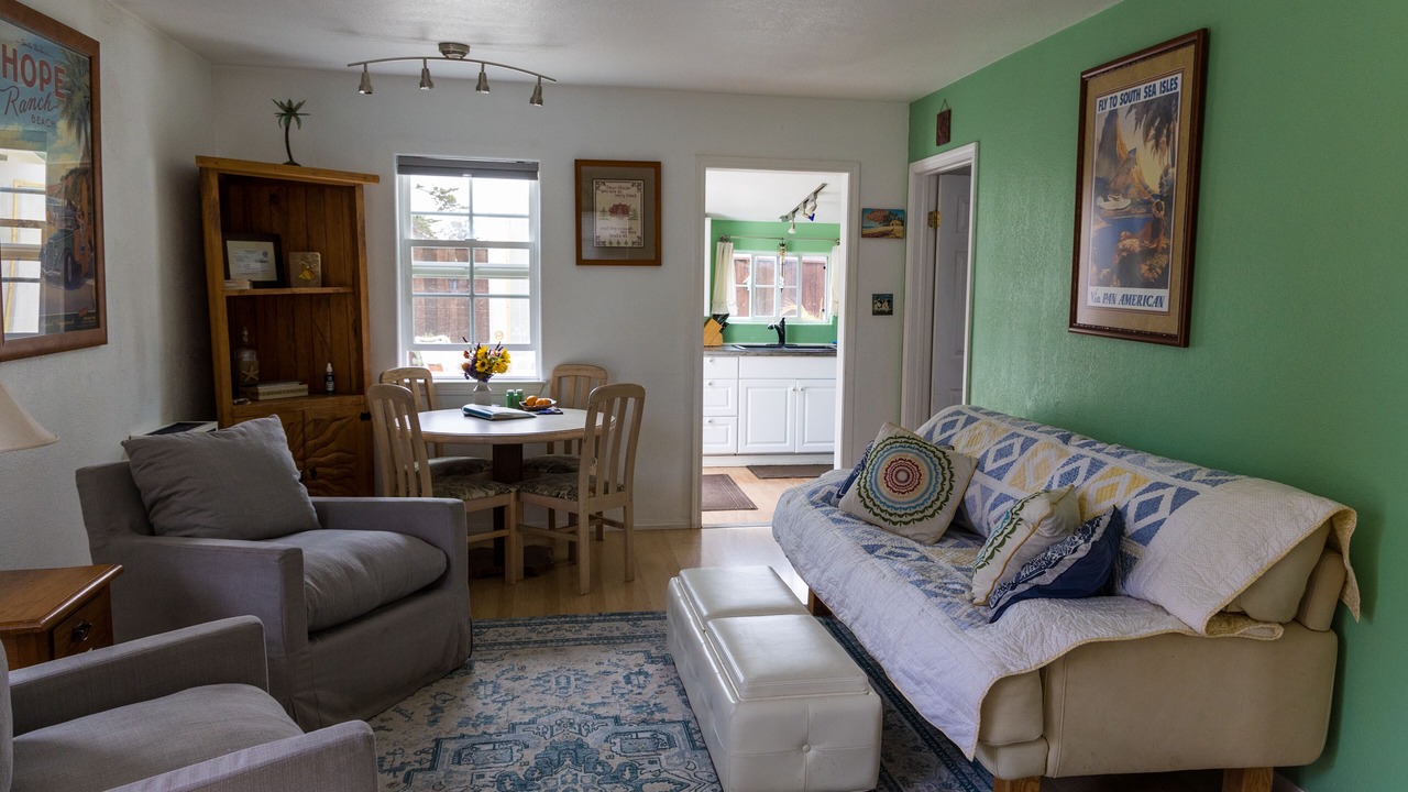 Photo of Livingroom in Baywood-Los Osos