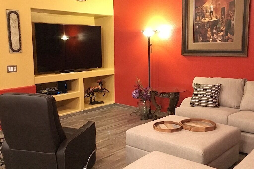 Photo of Livingroom in Palm Valley