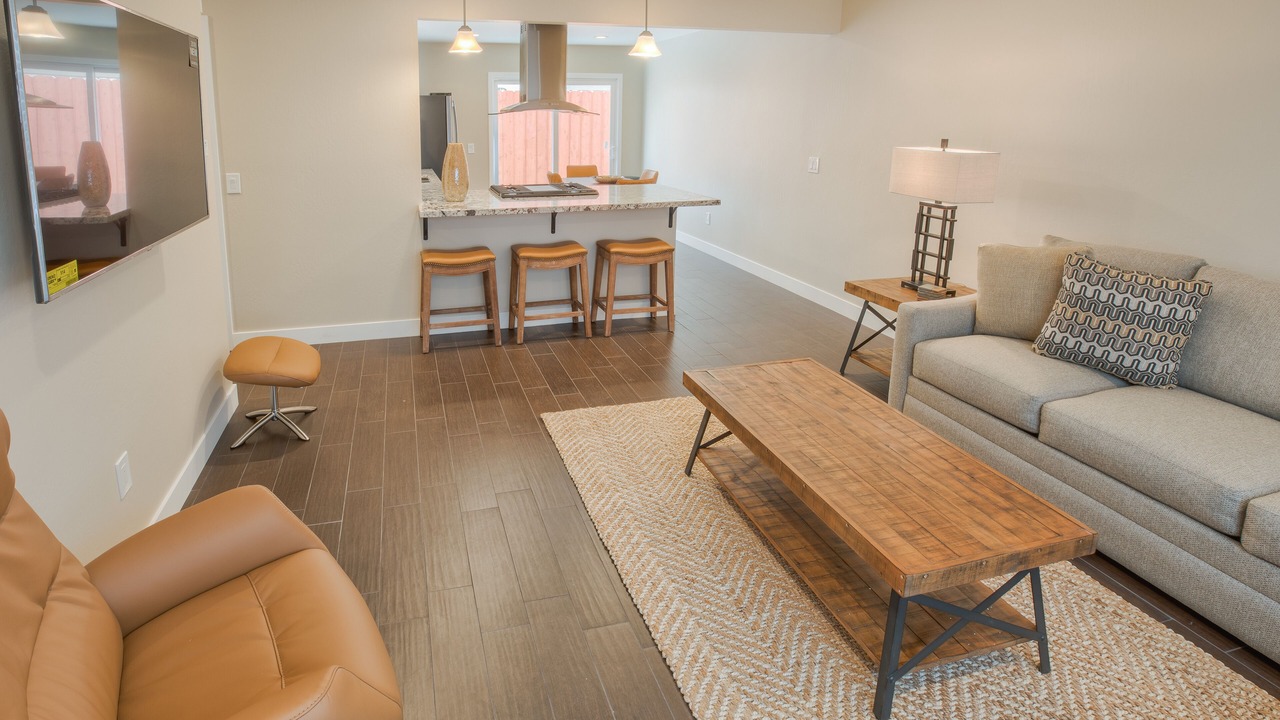 Photo of Livingroom in Downtown