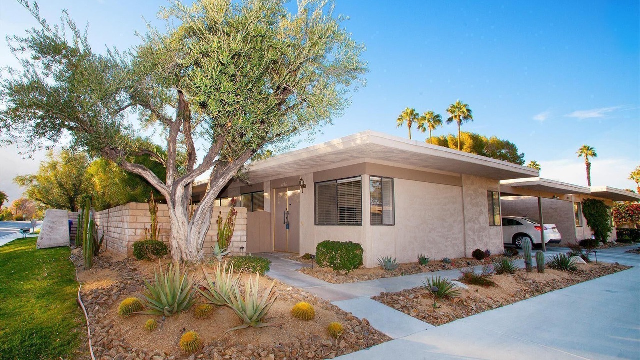 Photo of Outdoor in Sunrise Vista Chino