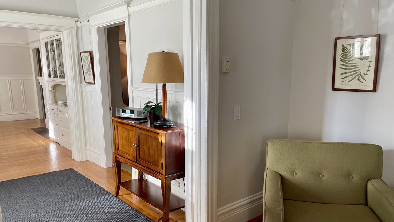 Photo of Bedroom in Elmwood