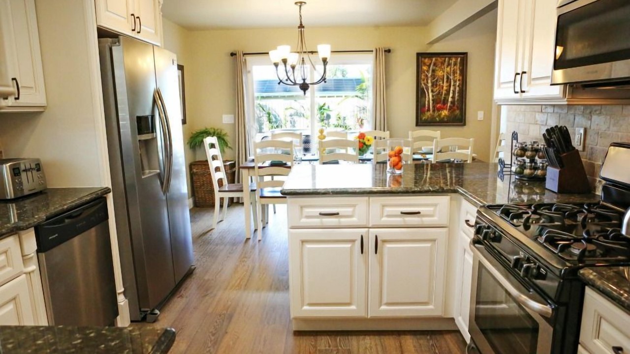 Photo of Bedroom in Hermosa Village
