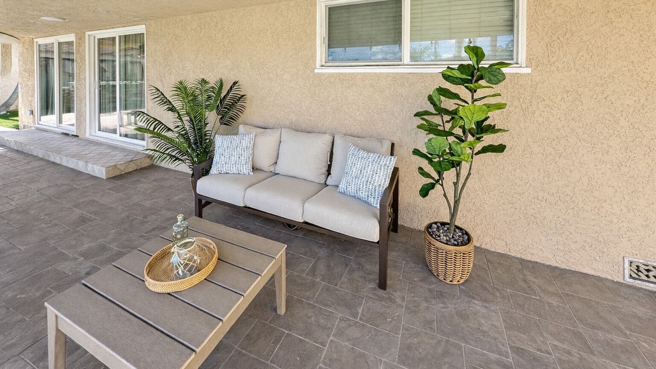 Photo of Patio Balcony in Hermosa Village