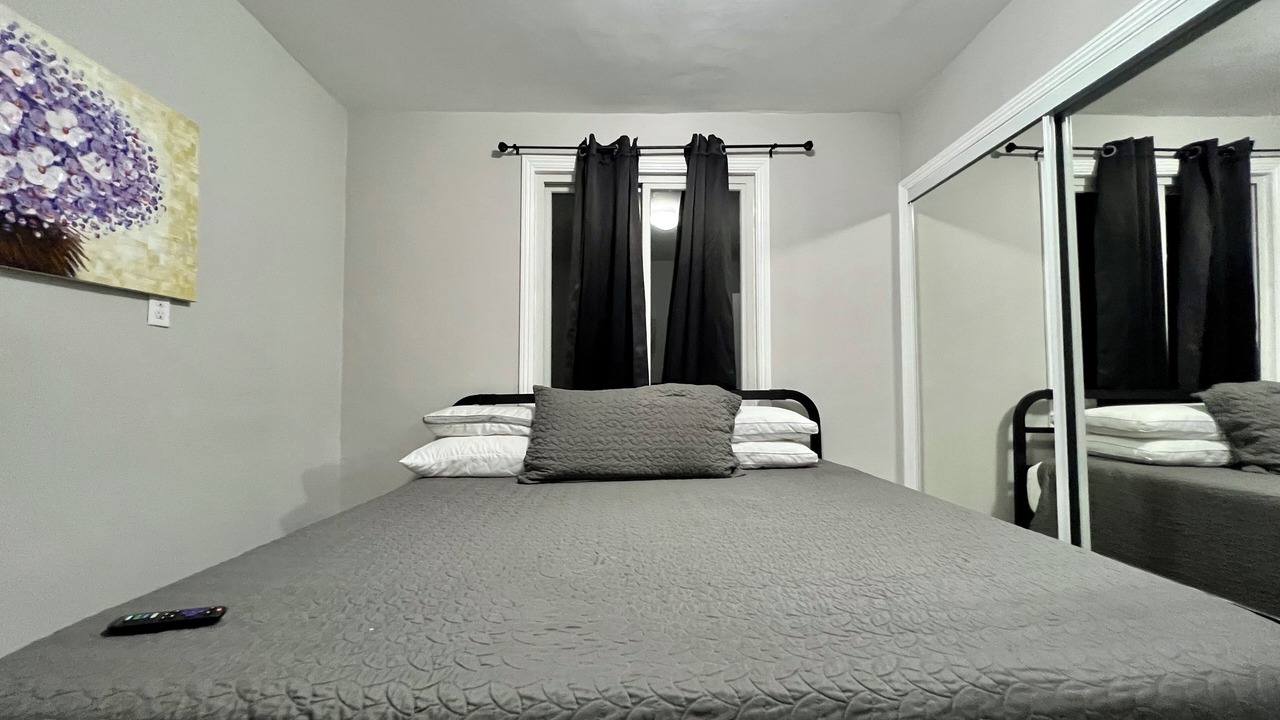 Photo of Bedroom in East Whittier