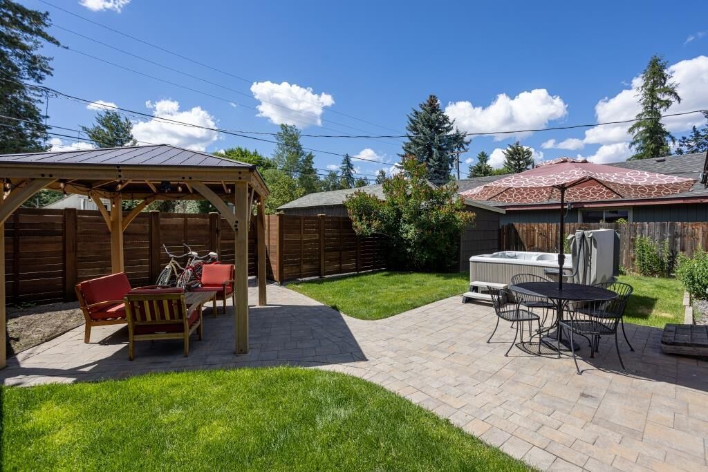 Photo of Outdoor in River West