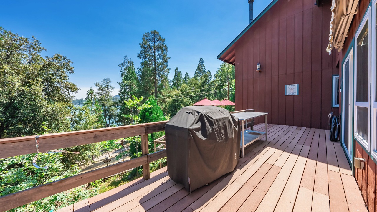 Photo of Outdoor in Bass Lake