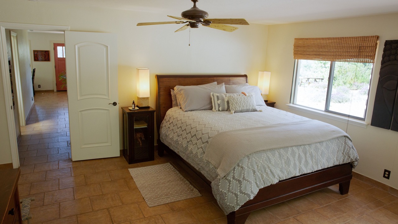 Photo of Bedroom in Templeton
