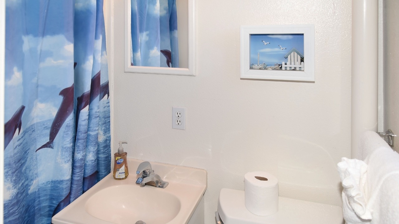 Photo of Bathroom in Cayucos