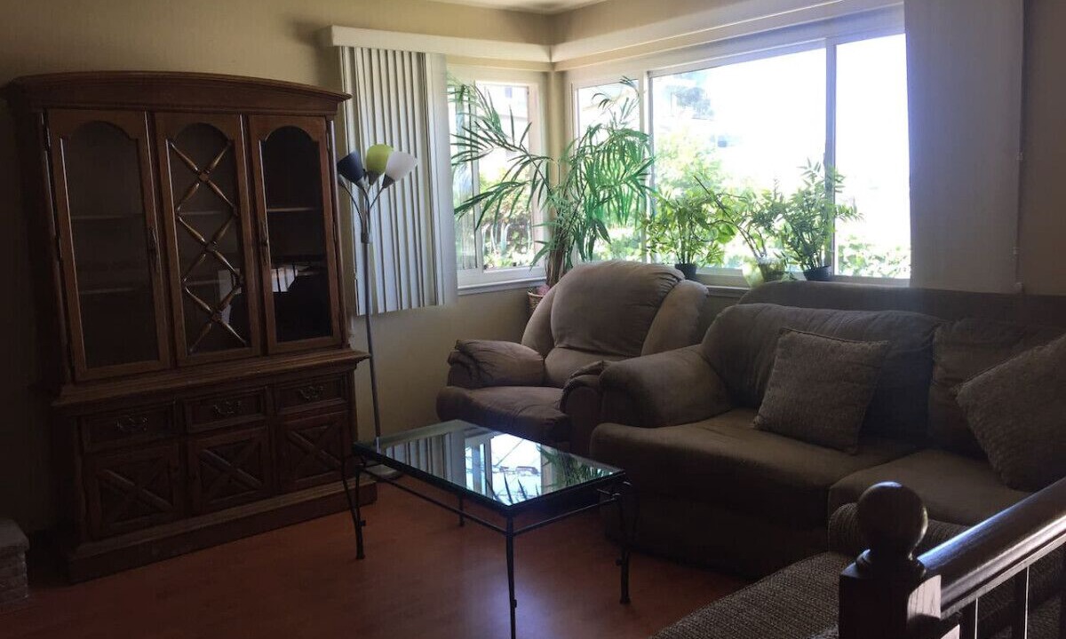 Photo of Livingroom in El Cerrito