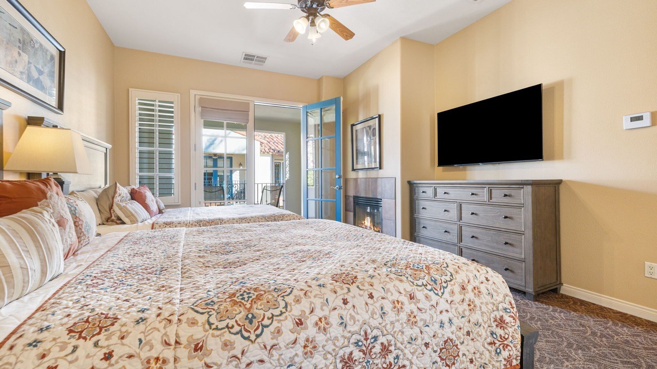 Photo of Bedroom in La Quinta