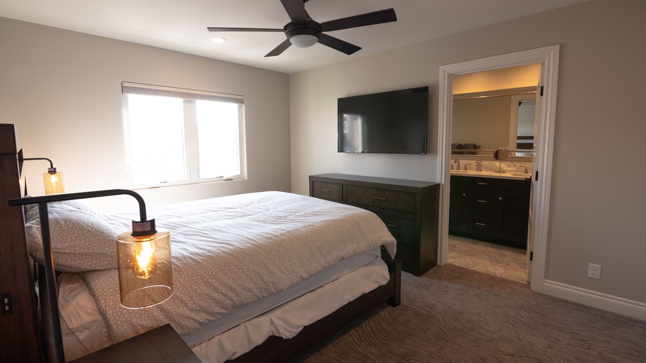 Photo of Bedroom in Downtown