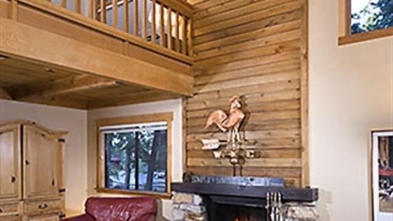 Photo of Bedroom in Tahoe Woods