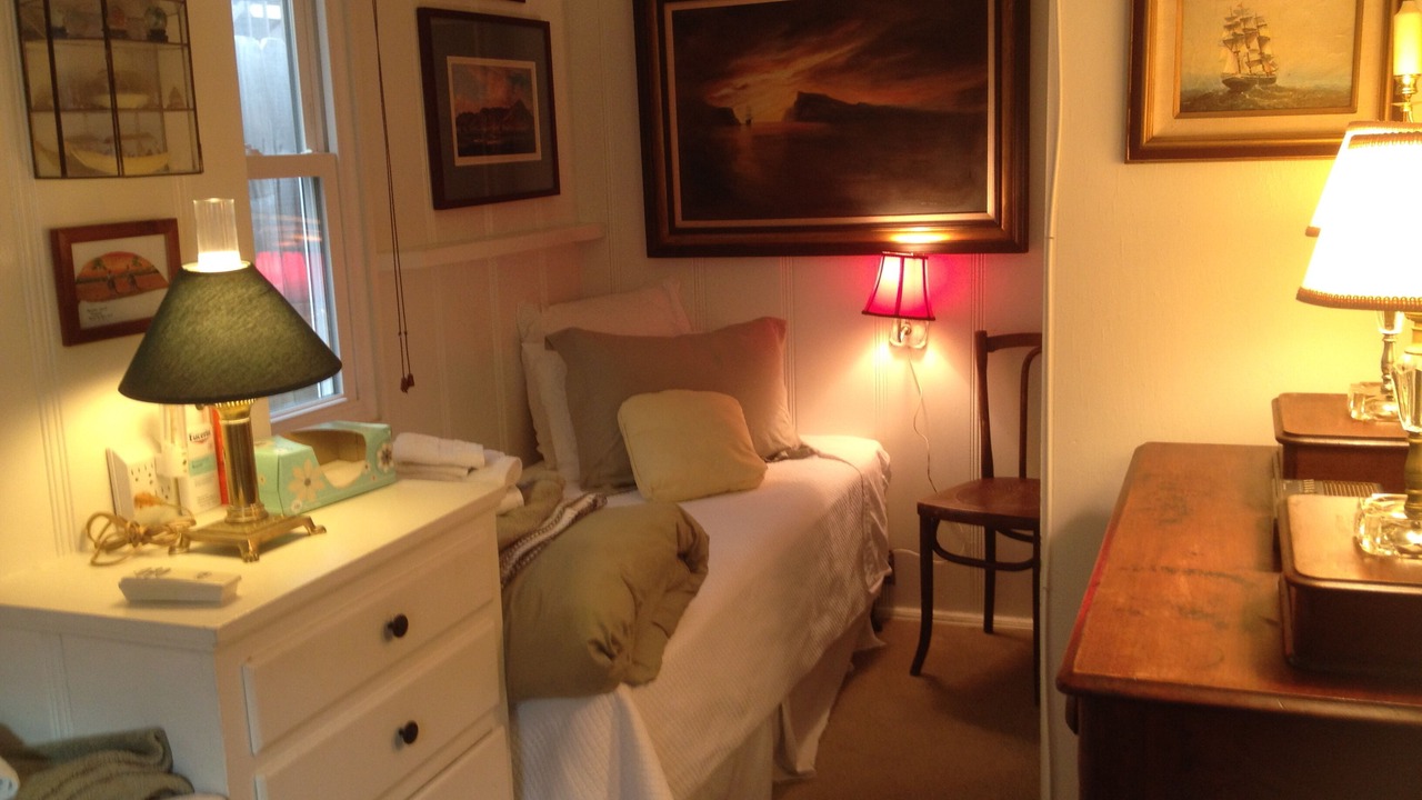 Photo of Bedroom in Corona del Mar
