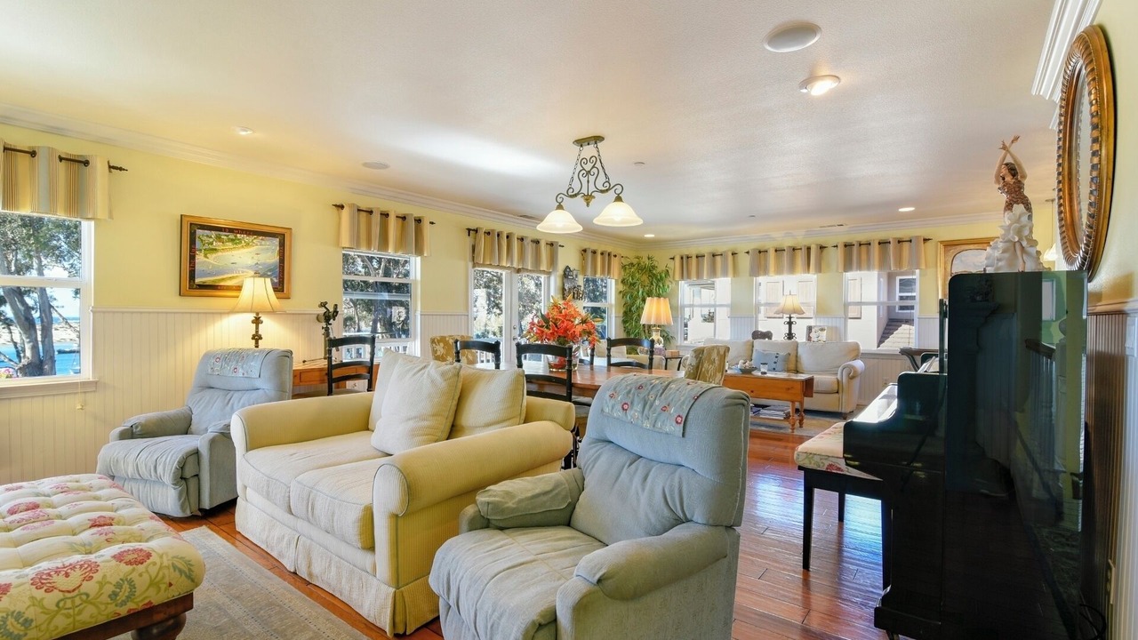 Photo of Bedroom in Morro Bay