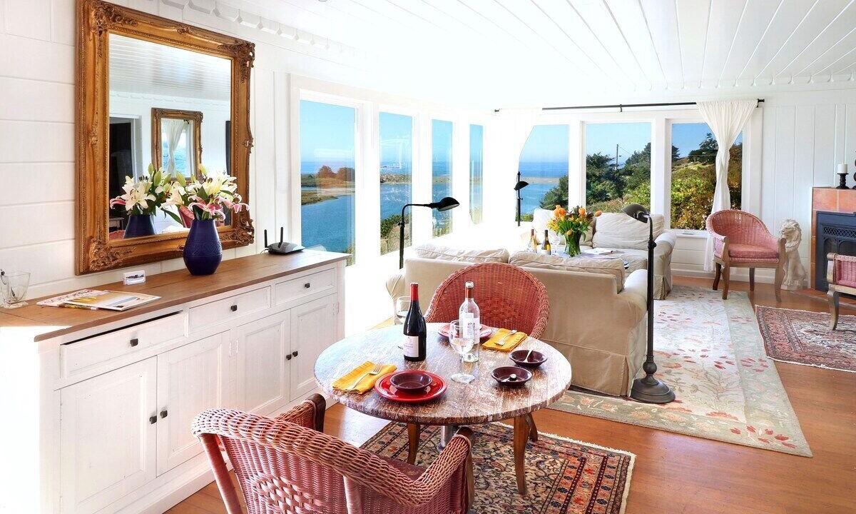Photo of Bedroom in Jenner